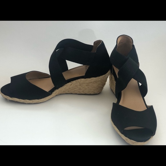 White Mountain Peep-toe espadrille wedge 8 1/2 - Picture 2 of 8